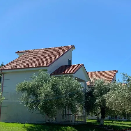 Aria Prive Villa
